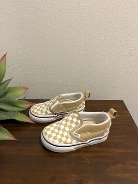 VANS Checkered Slip-On Shoes Toddler size 5.5 - WORN ONCE